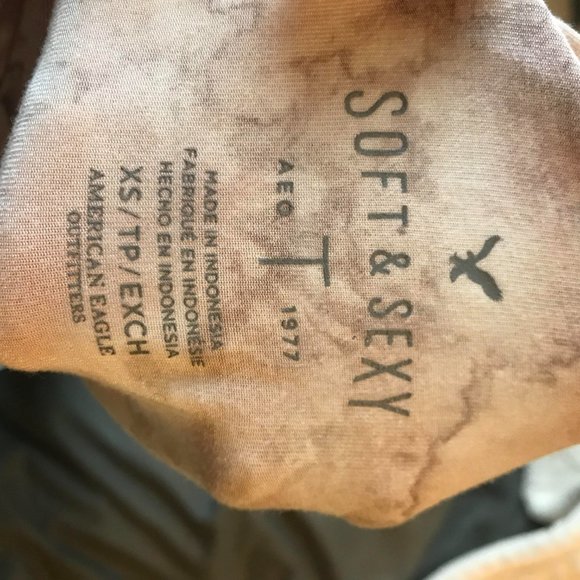 American Eagle Soft and Sexy Tee Front Lace Up - Picture 5 of 5